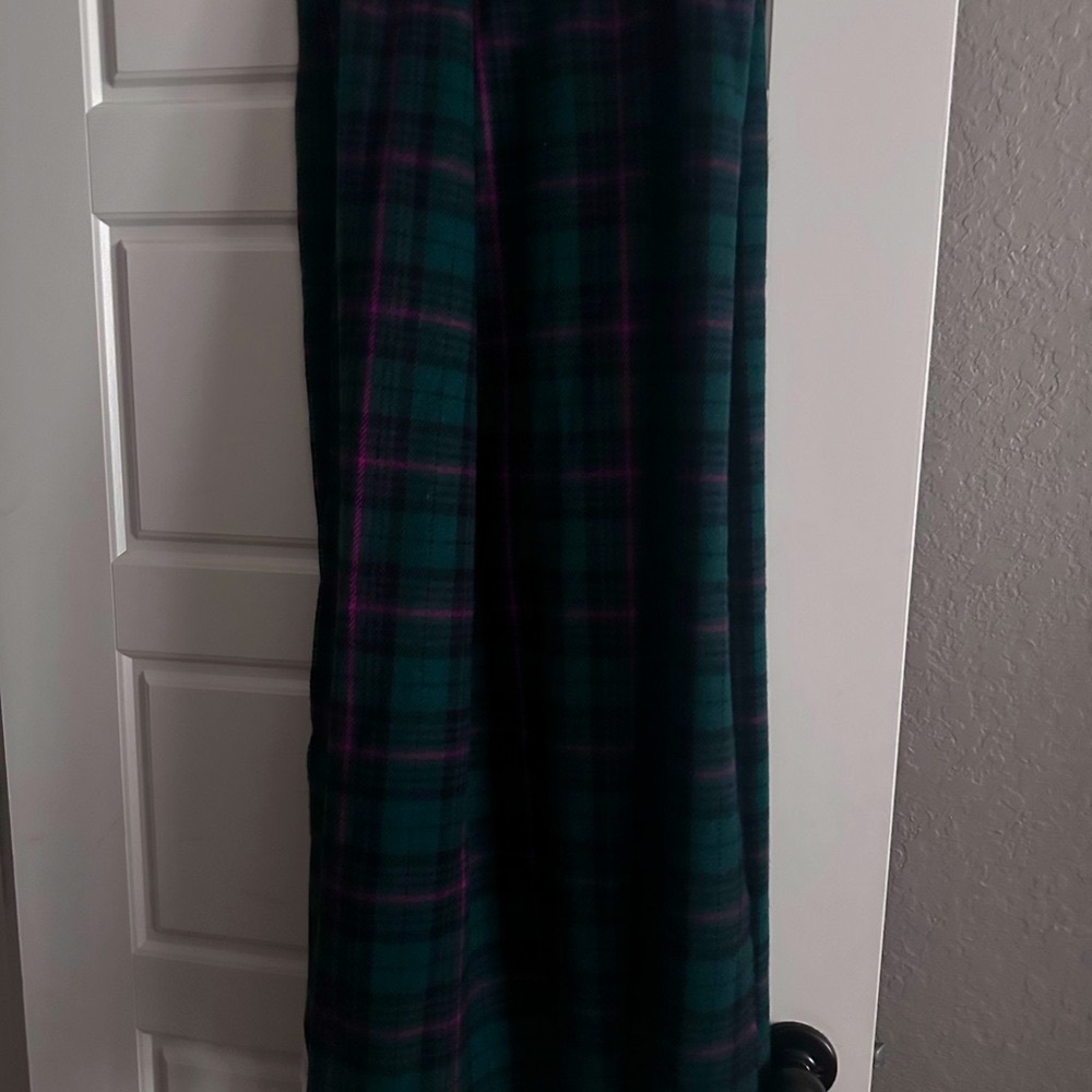 FREE- w/ $20 purchase: NWT j.crew tartan scarf